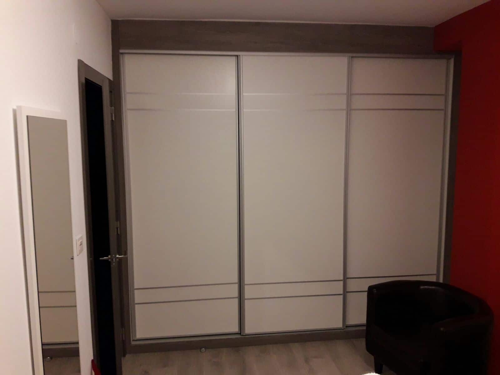 armario-blanco-plata